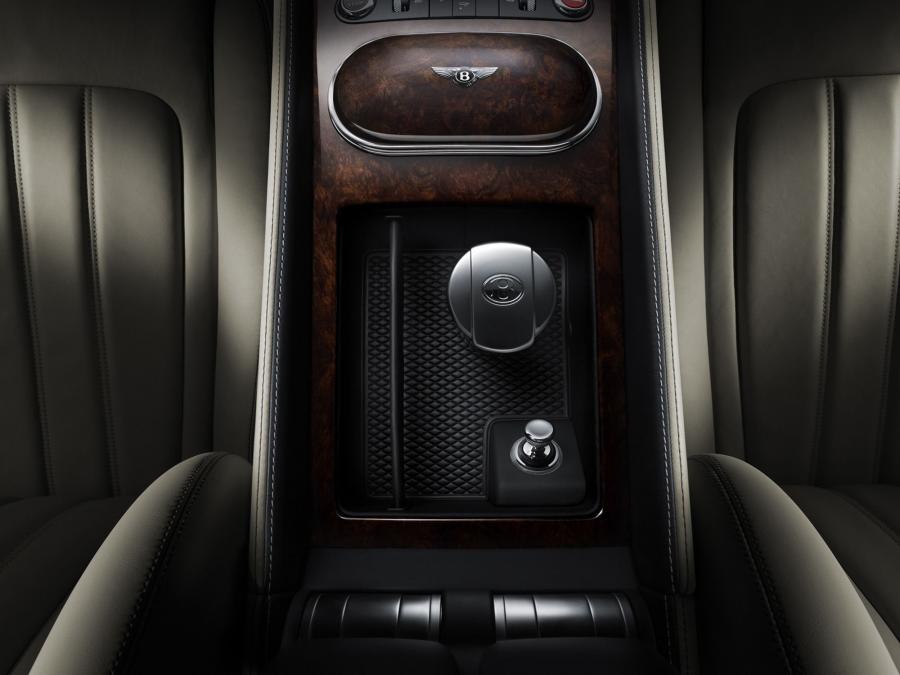  Bentley Continental GT 2011 года  (фото 63 из 151)
